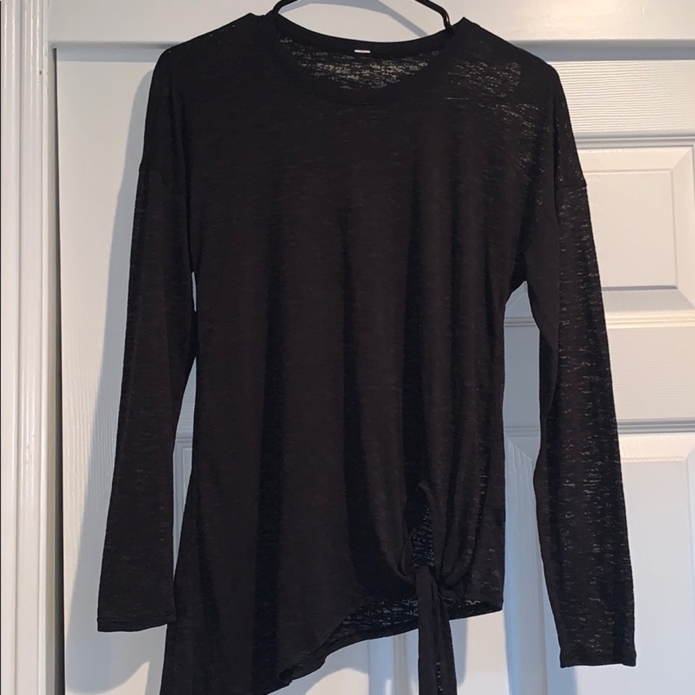 Black long sleeved acid wash Lululemon top